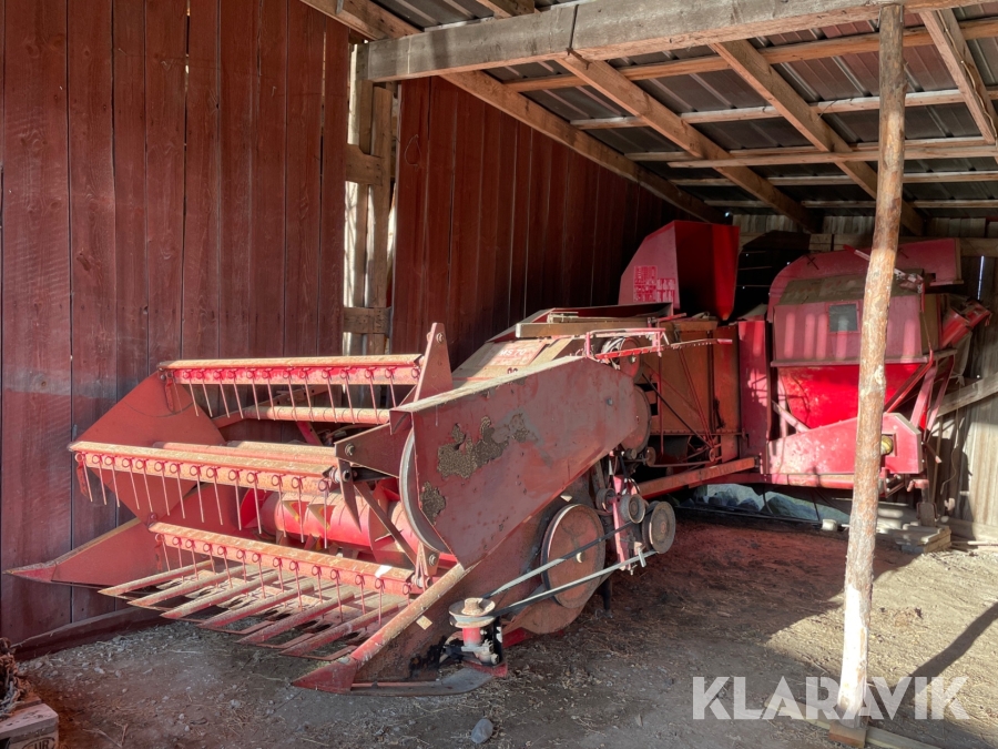 Skördetröska JF MS 70