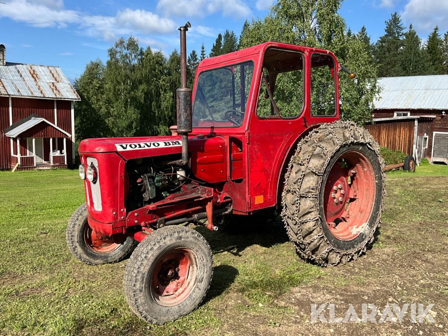 Veterantraktor Volvo BM 400 Buster