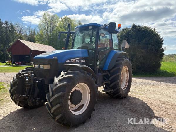 Traktor New Holland TM155