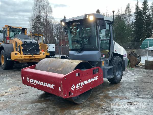 Vibrationsvält med enkelvals Dynapack CA1500D