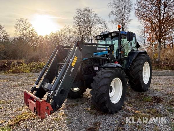 Traktor Valmet 8400 med frontlastare & redskap
