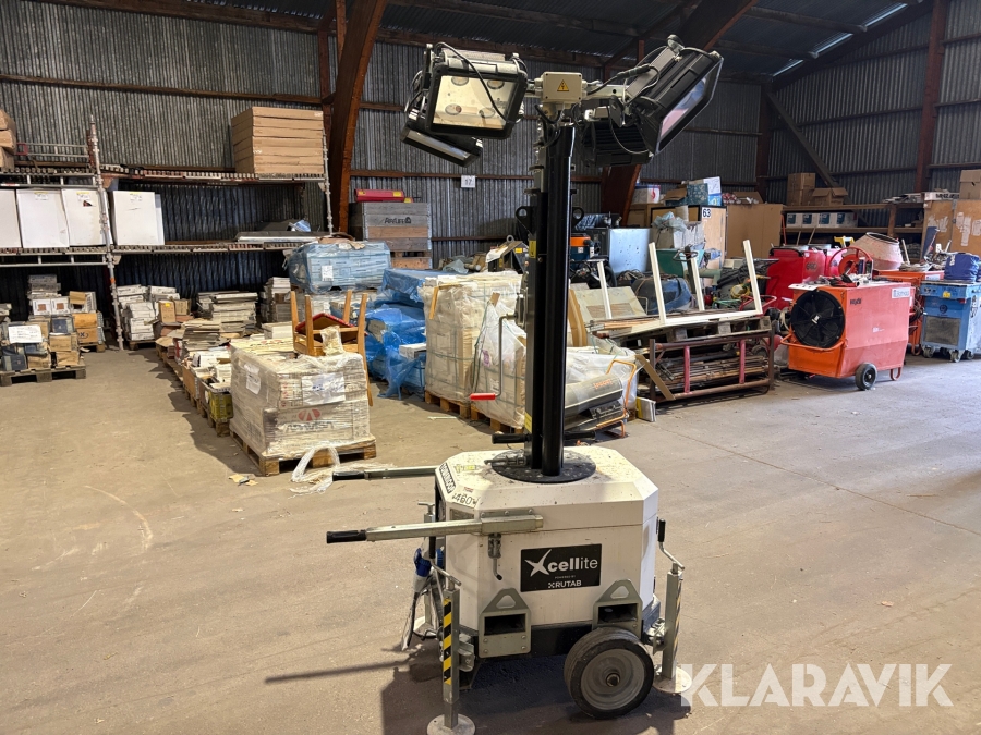 Belysningsmast Towerloop 4x150w led