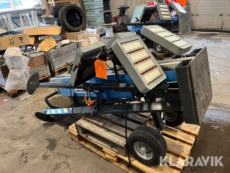 Belysningsmast på hjul El-Björn MLT 70 LED 4 Astrour