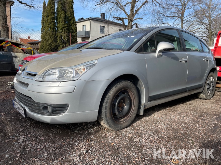 Personbil Citroën C4 utan nycklar