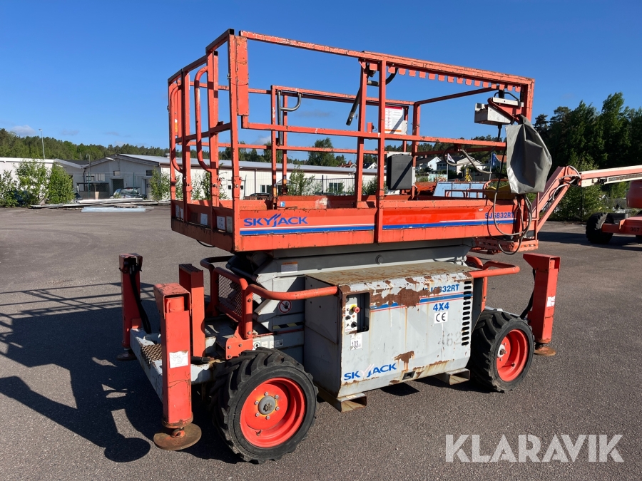 Saxlift Skyjack SJ 6832RT