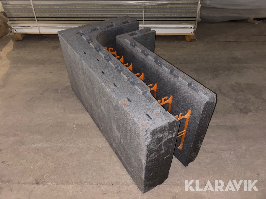 Formgjutna block Sundolitt 90 grader isolerade gjutformar