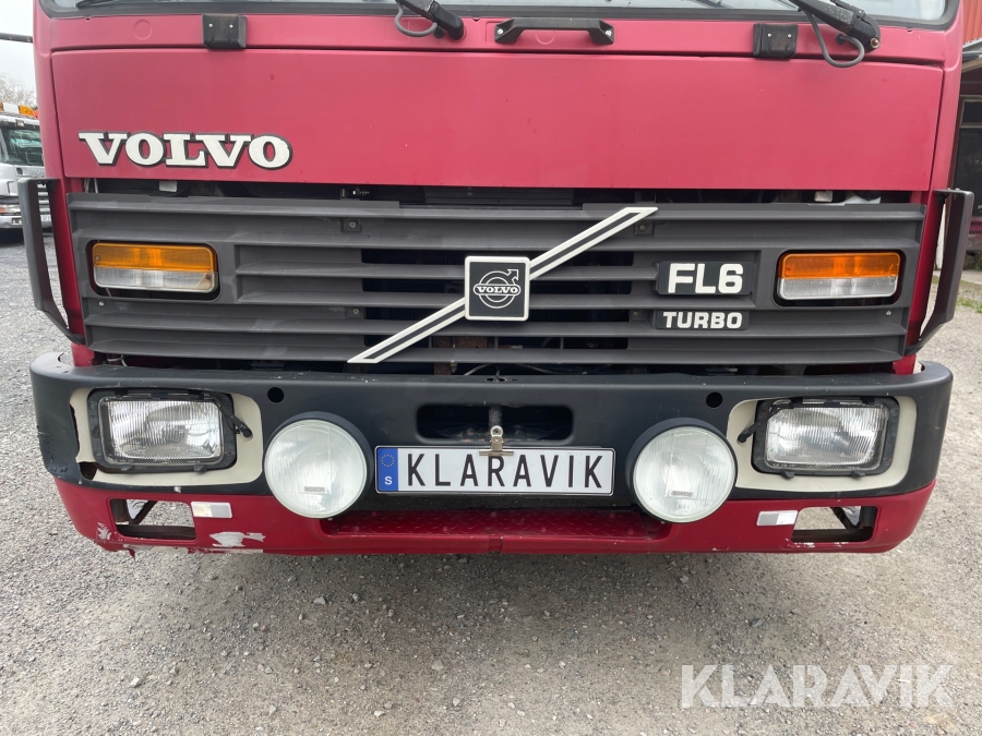 Kranbil Volvo FL6