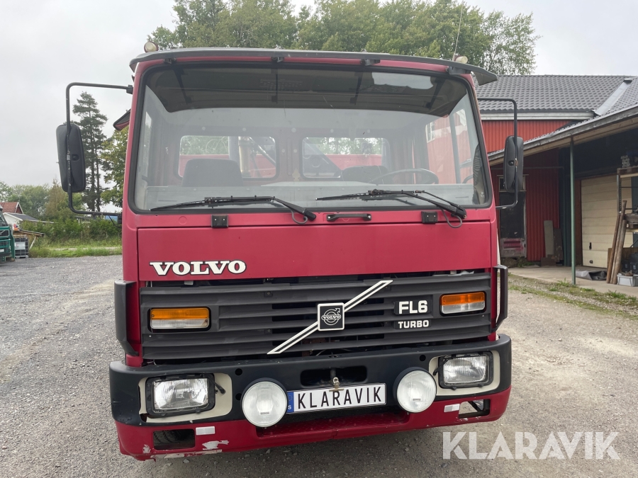 Kranbil Volvo FL6