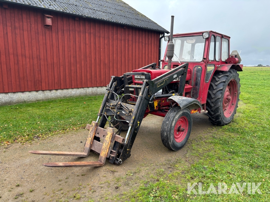 Traktor Volvo BM T 600 - Med frontlastare