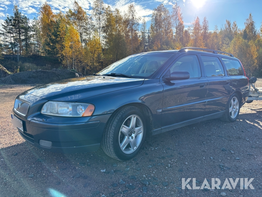 Volvo V70 D5