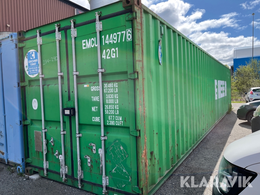Container 40 fot med däckhyllor