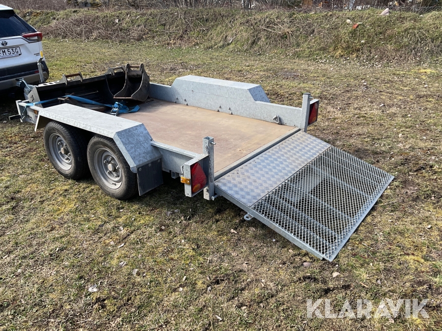 Grävmaskin Kubota KX016-4 med vagn