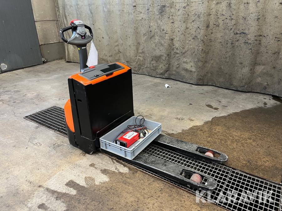 Truck Låglyftare BT LWE140