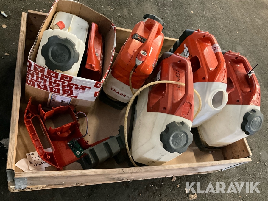 Vattentank med batteridriven pump Husqvarna WT15 / WT15i