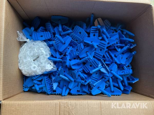 Fasadplugg Finja ISO-Plus trä 80mm