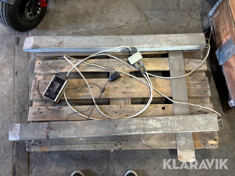 Våg EKS Sweden 1500kg