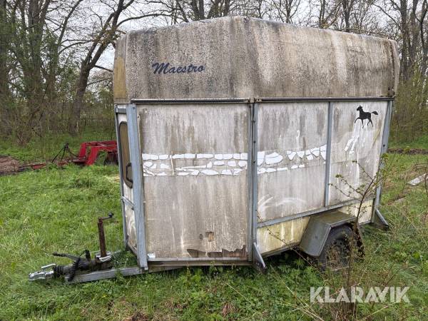 Hästtransport Trane-släpet II 131T