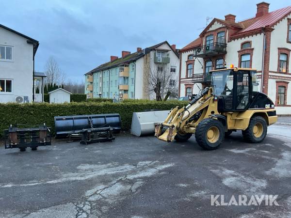 Hjullastare CAT 908 med tillbehör