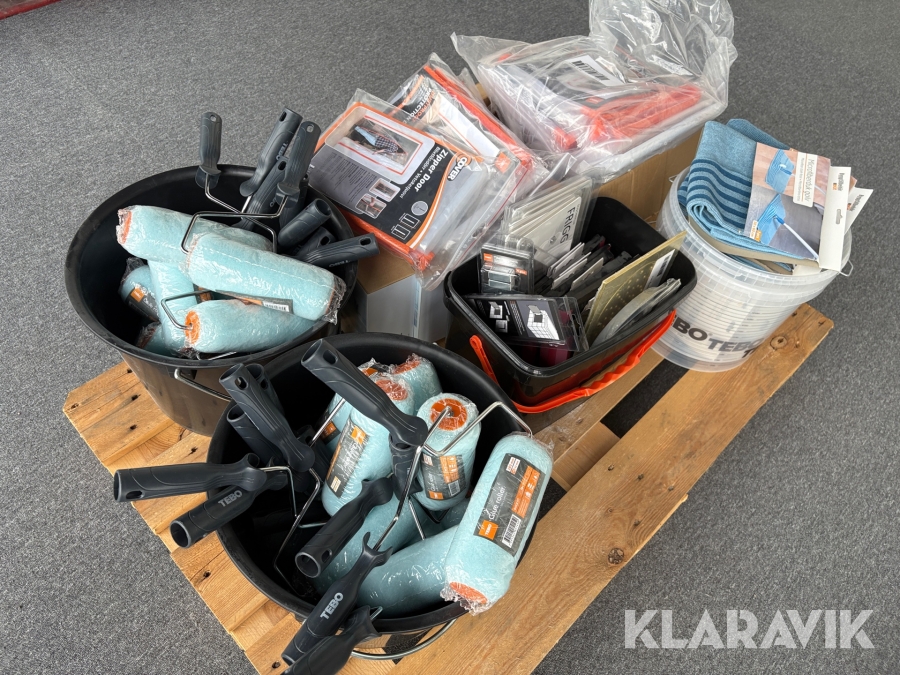 Pall med blandade tillbehör