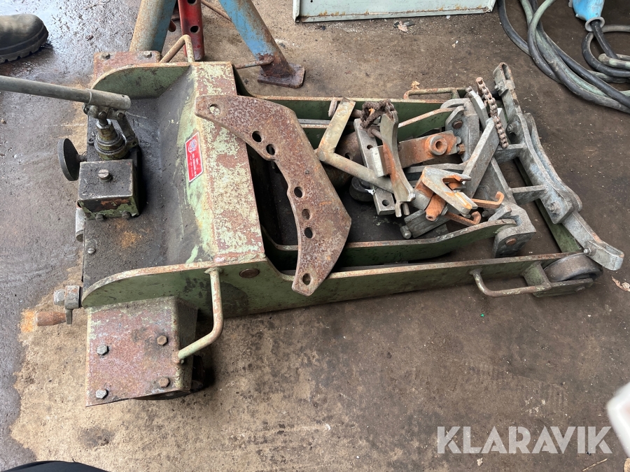 Växellådsdomkraft till lastbil SMW