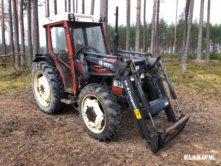 Traktor  Fiat DT S 45-66 Lastare 4WD 