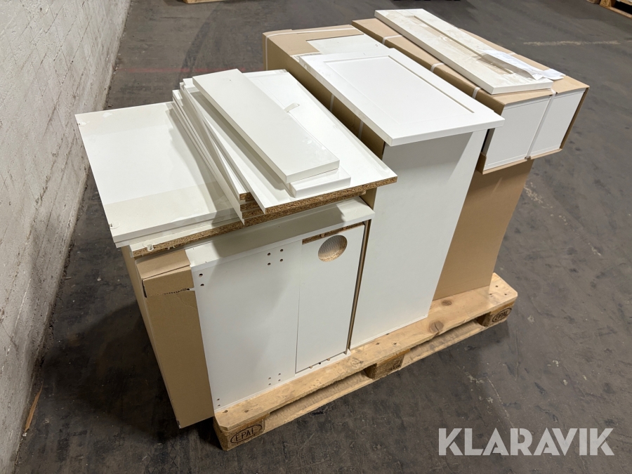 Väggskåp, bänkskåp och hyllor Marbodal 1st pall