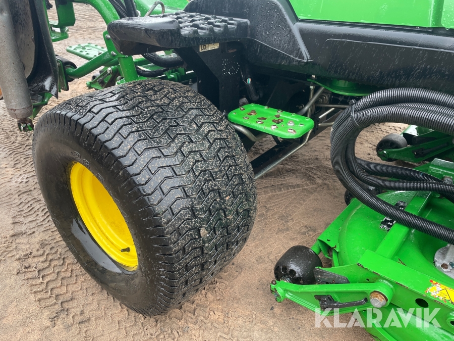 Gräsklippare John Deere 9009 A Göteborg Klaravik Auktioner