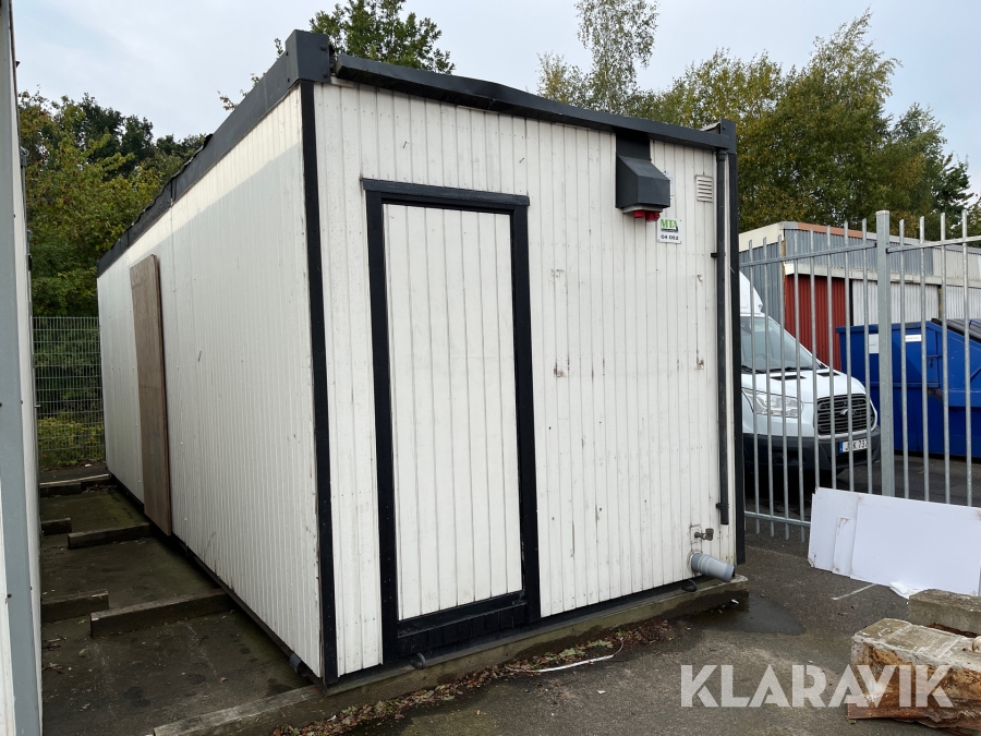 Entrebod med dusch / toalett