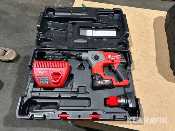 Slagborrmaskin Milwaukee M12CH