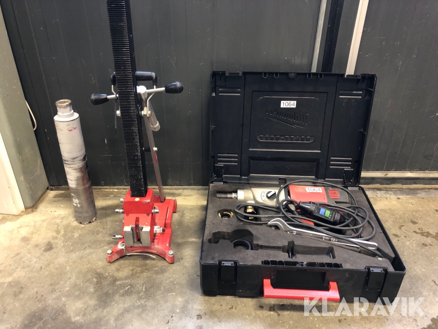 Kärnborrmaskin Milwaukee DD3-152 med stativ