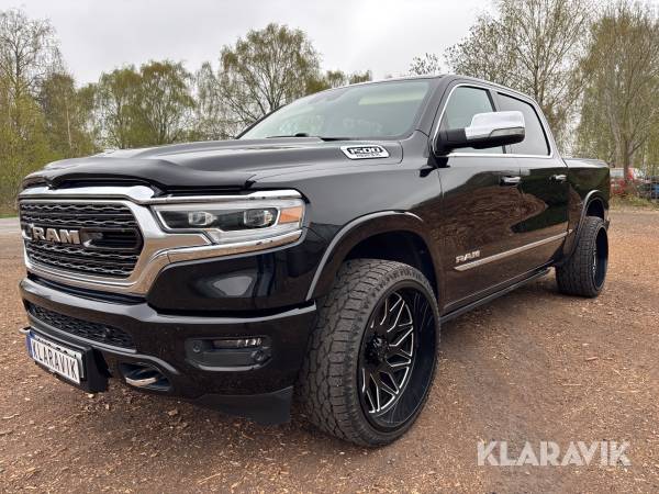 Pickup RAM 15000 Limited Hemi 5,7 Multifunction Tailgate