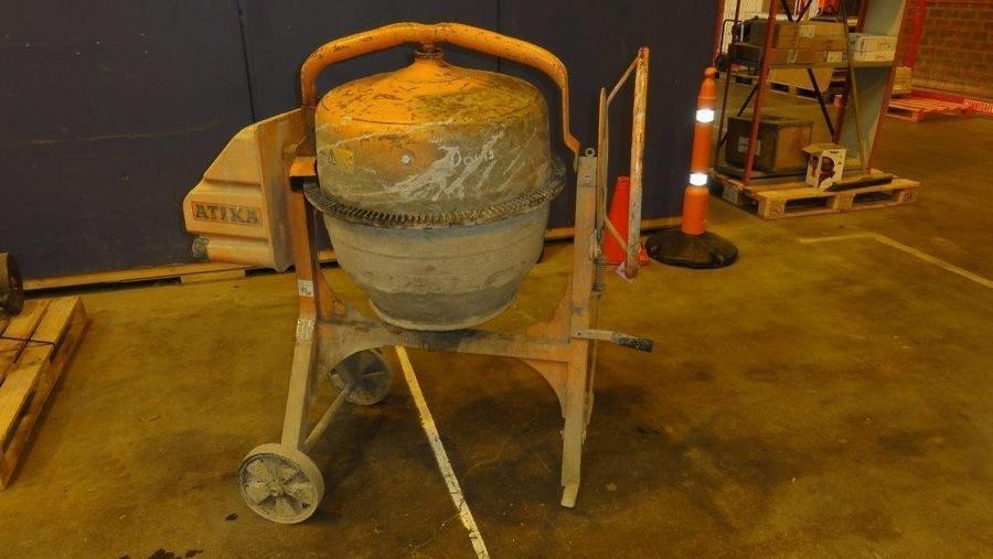 Betongblandare tombola