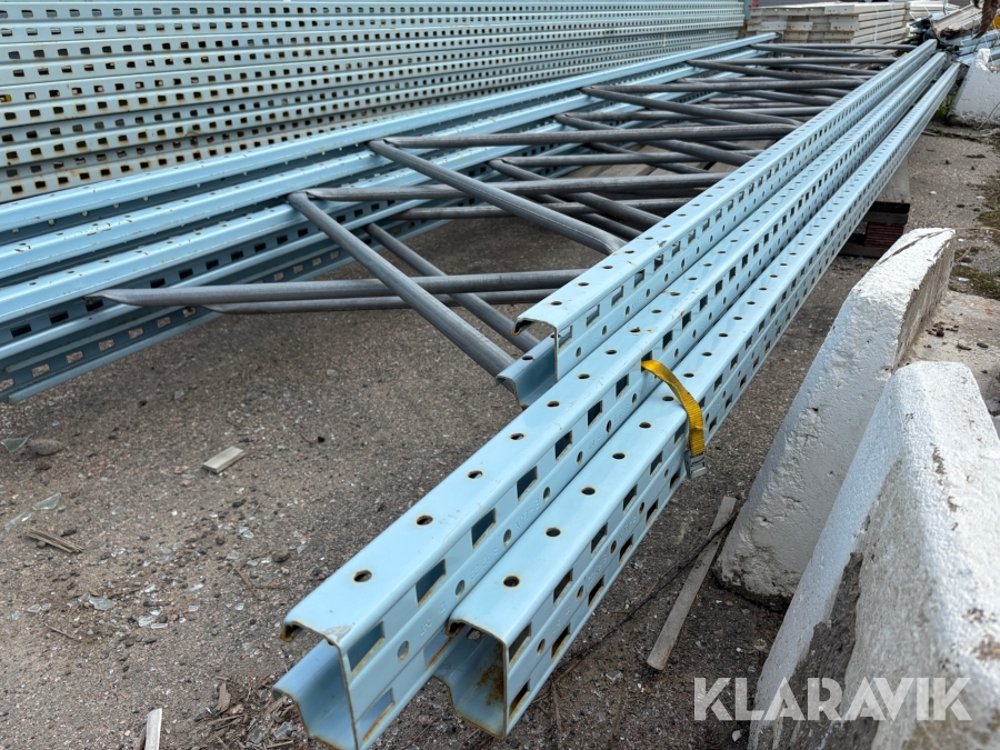 Pallställage E-Lux 92/22 5 gavlar 33 balkar. 32 pallinlägg