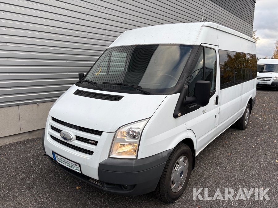 Buss Ford Transit