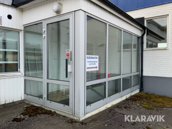 Entréparti i aluminium