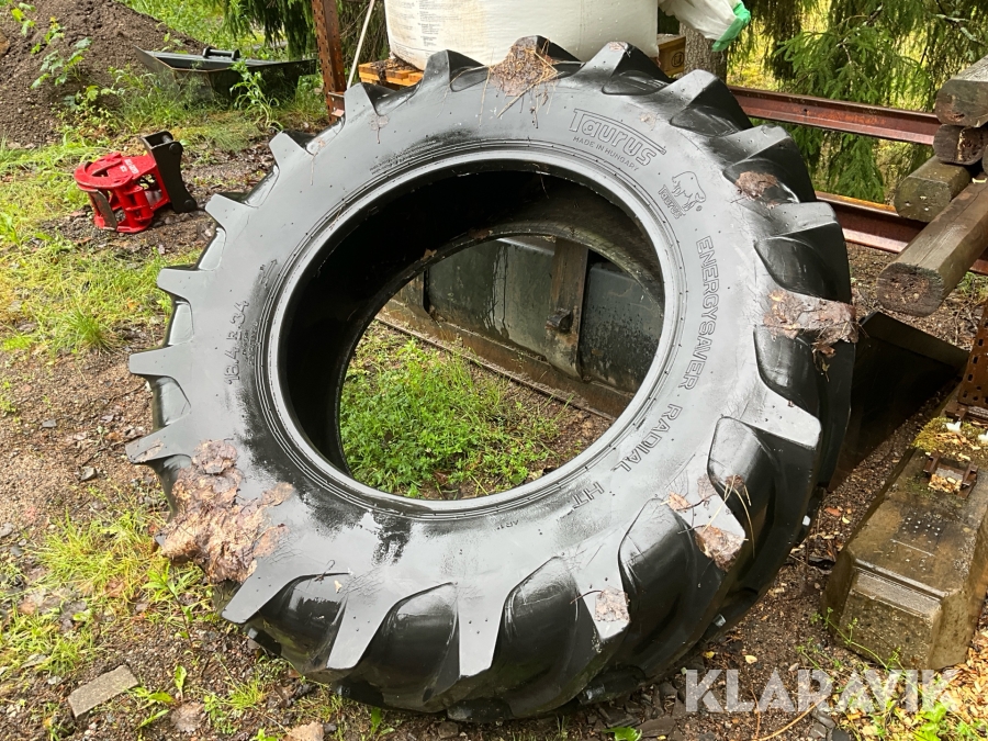 Traktordäck Taurus 18.4R34
