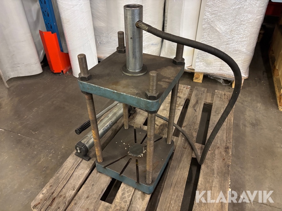 Liten Hydraulpress