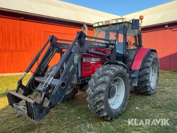 Traktor Massey Ferguson 6180 med frontlastare