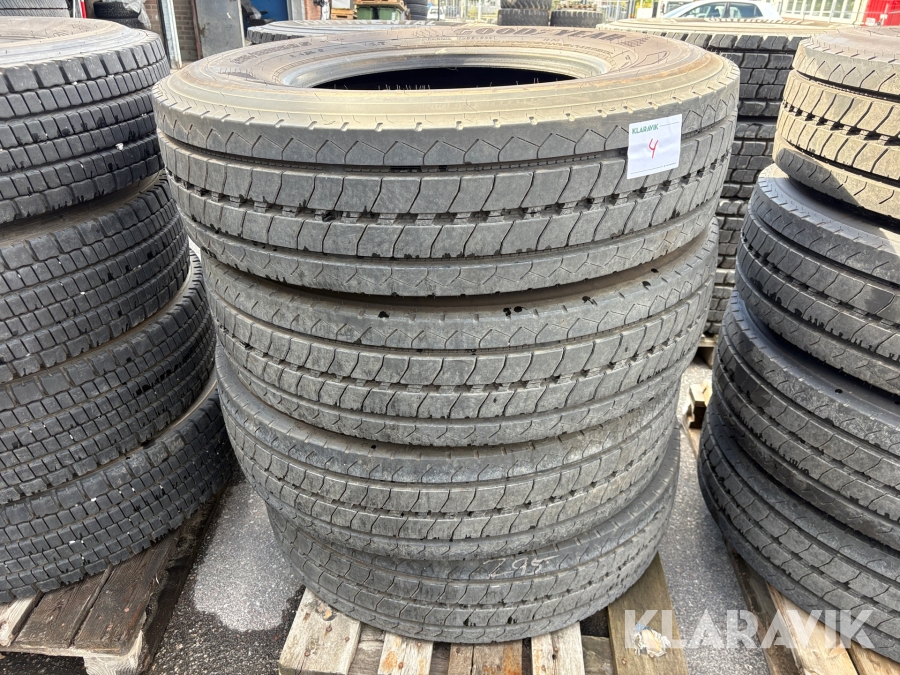 Lastbilsdäck 4 st Good Year S106 295/80R22.5
