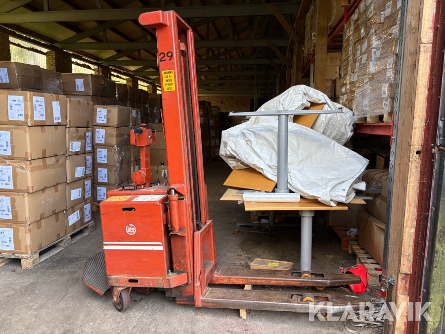 Motviktstruck BT LSF 10