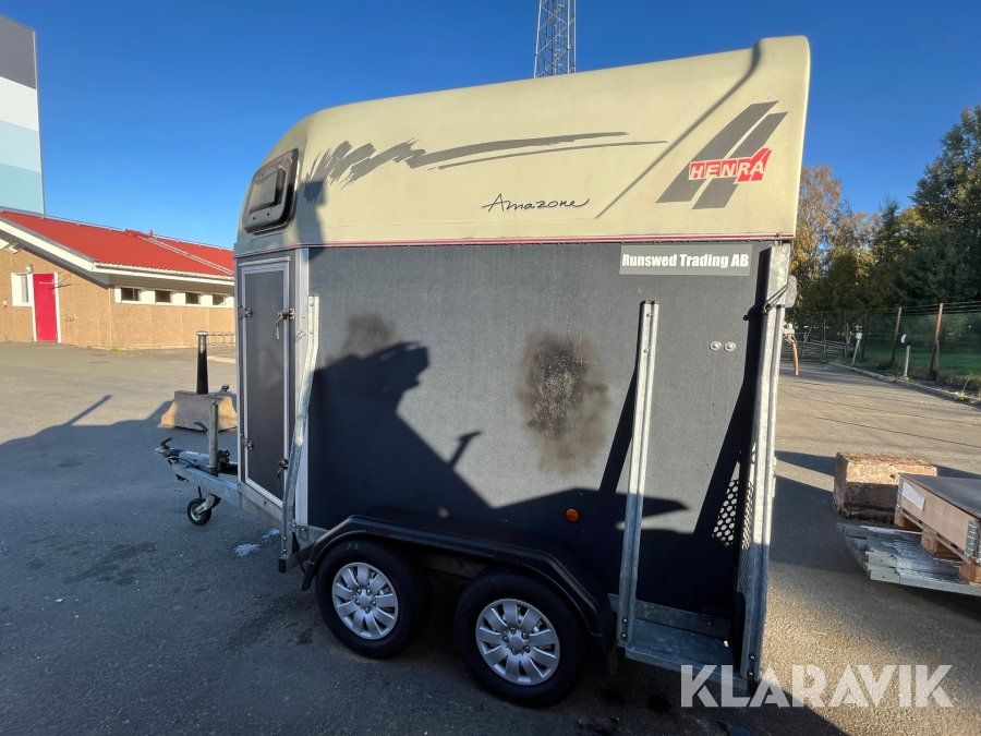 Hästsläp Henra Caliber