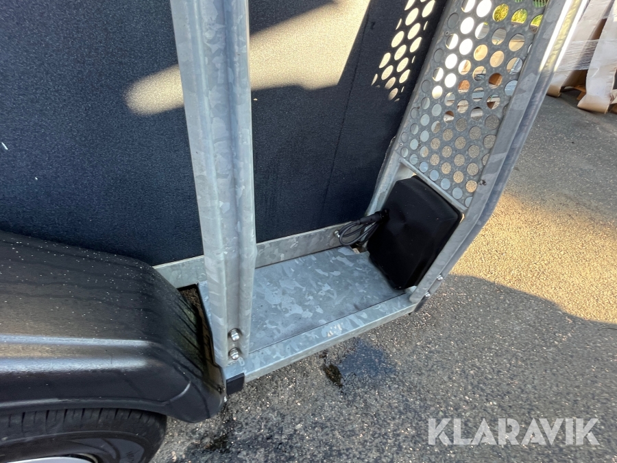 Hästsläp Henra Caliber