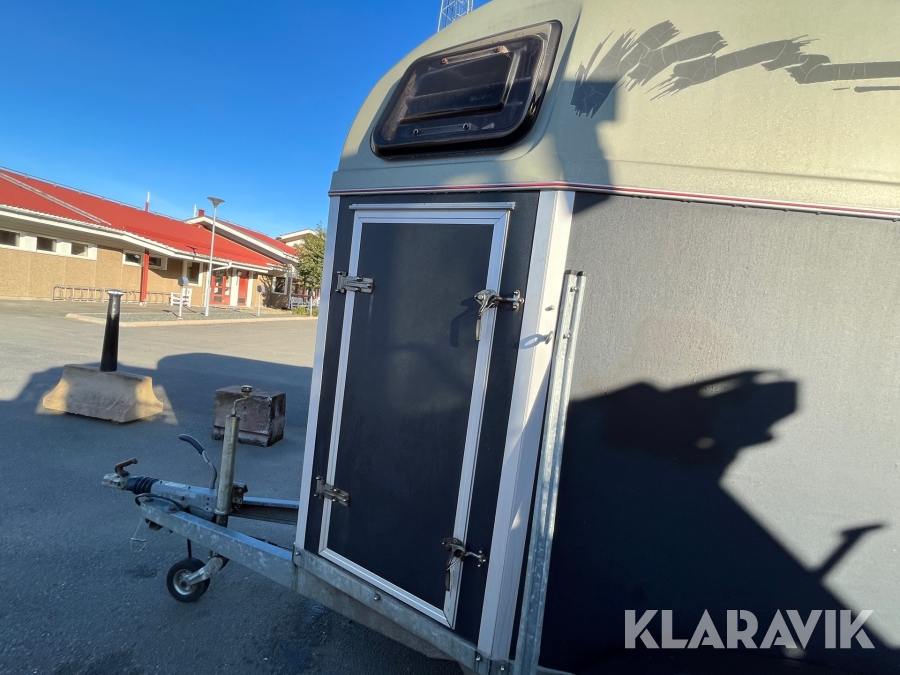 Hästsläp Henra Caliber