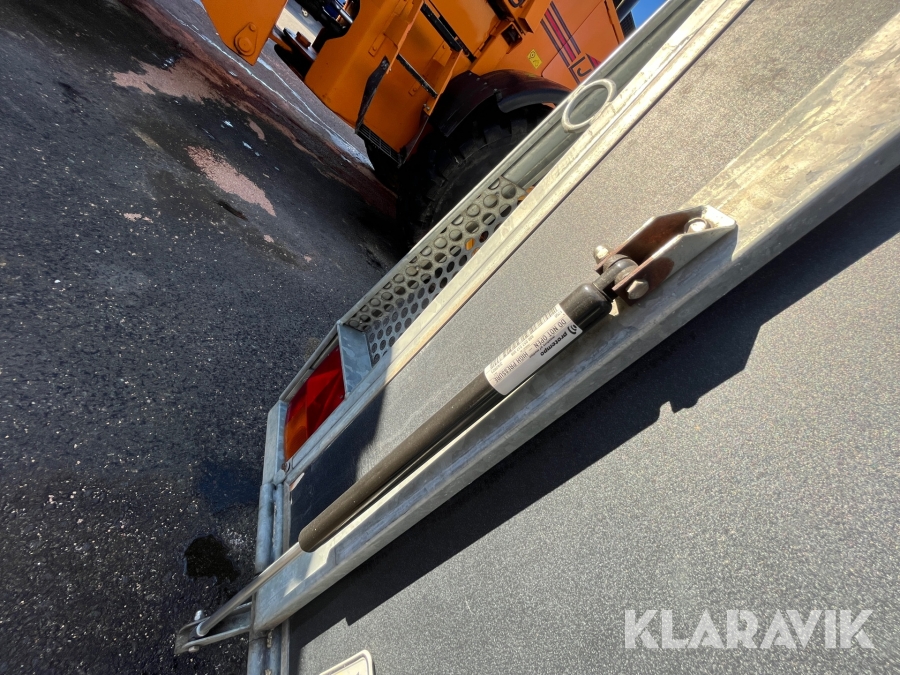 Hästsläp Henra Caliber