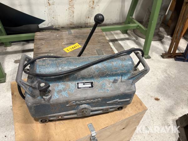 Falsningsmaskin Schlebach Piccolo