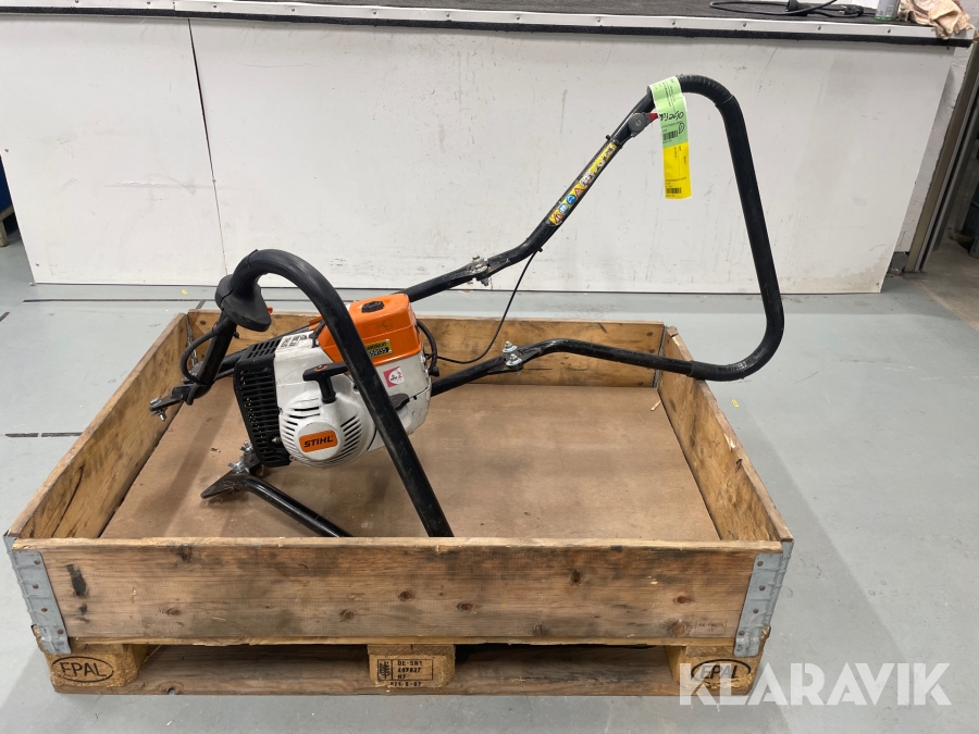 Jordborr bensin Stihl BT360