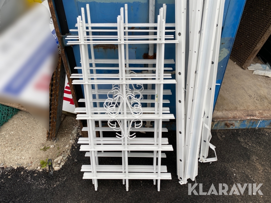 Skyddsgaller till fönster   till 4 dubbelfönster