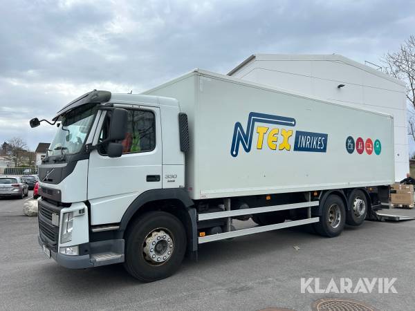 Skåpbil Volvo FM 330 euro6 med bakgavellyft