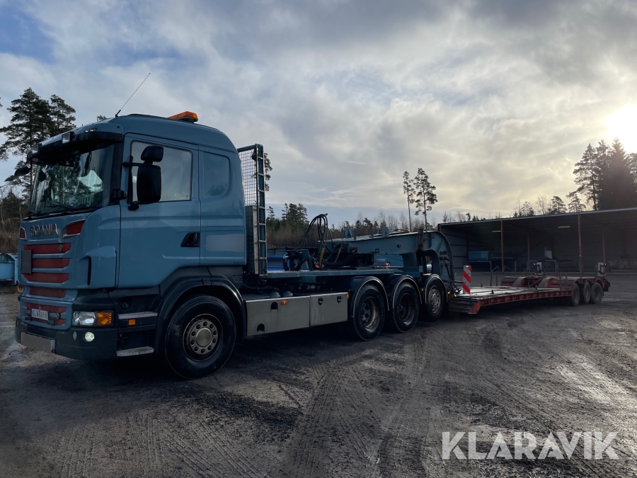 Lastväxlare SCANIA R560 med släp / Maskintrailer / lastväxlarram på kameleont