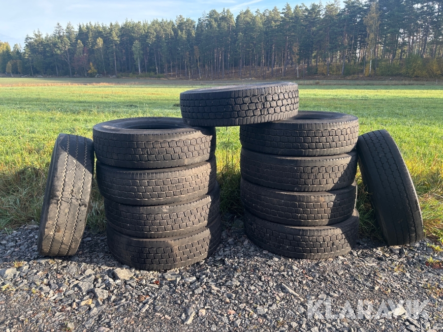 Däck 315/80R22.6 11st